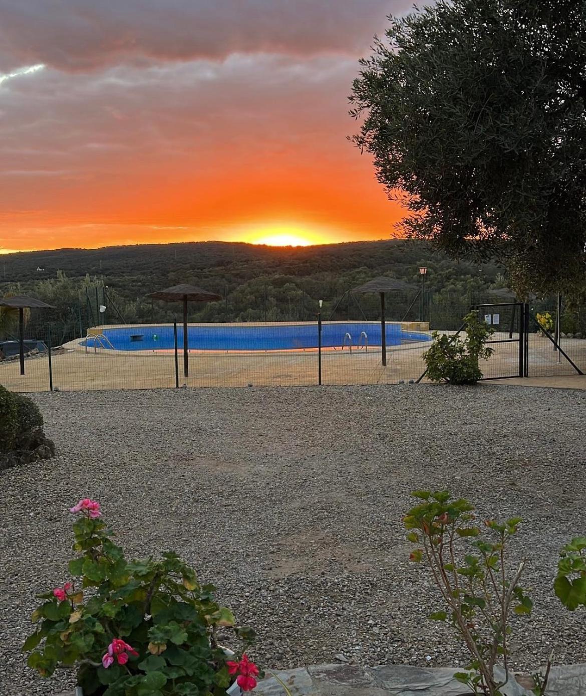 Complejo Rural Mirador De La Alcaidia Villa Hornachuelos Bagian luar foto